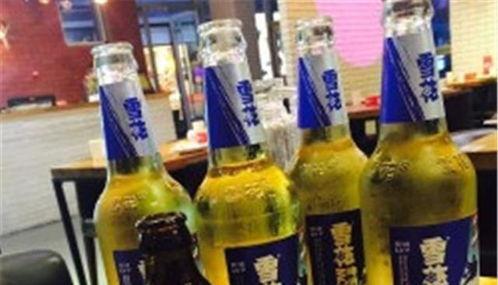 一个人喝闷酒的图片,一壶酒，一抹寂寞