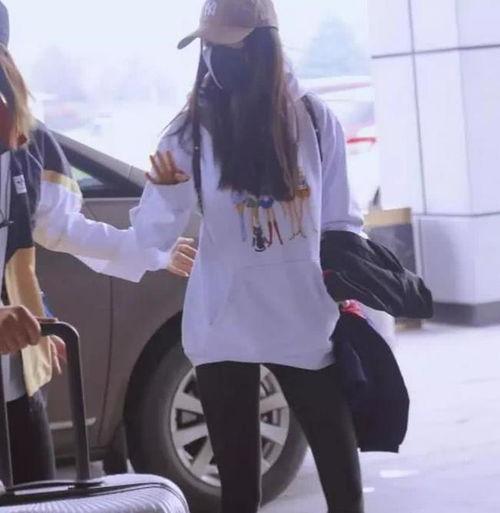 杨幂机场照片2016,杨幂2016年机场时尚瞬间回顾