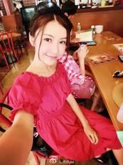 昕薇模特申珊资料,昕薇模特的时尚魅力与璀璨星途